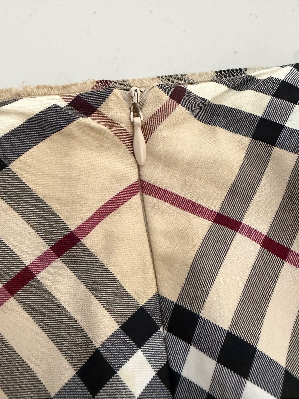 Vintage Y2K Burberry London Nova Check Plaid Mini Skirt Cotton Blend US 8 *FLAWS - Picture 6 of 10